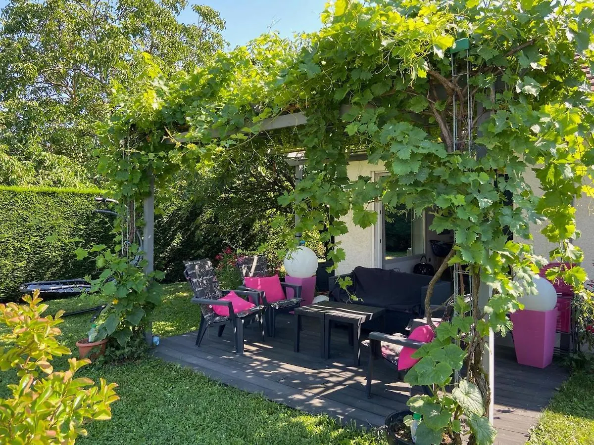 Mealsaveurs & Spa La Buisse 0*,