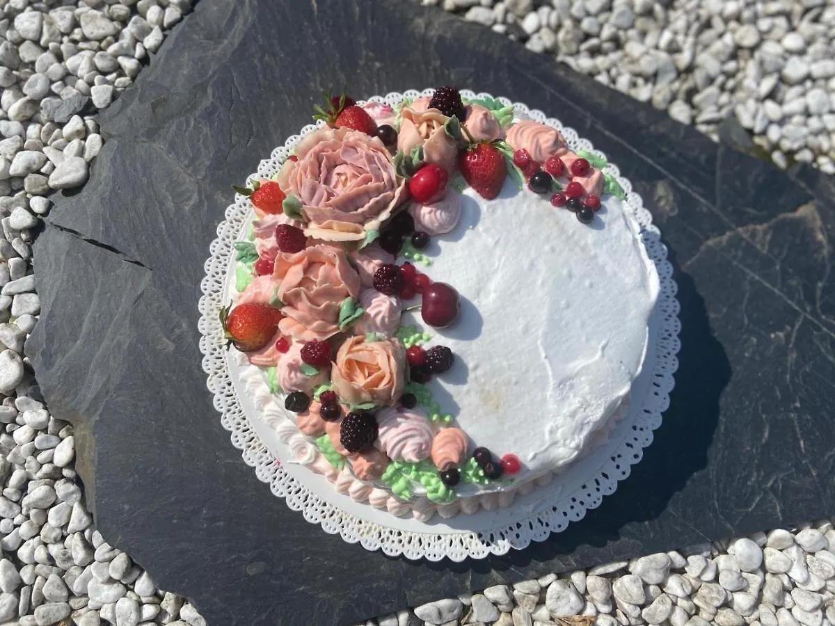 Mealsaveurs & Spa La Buisse Apartment