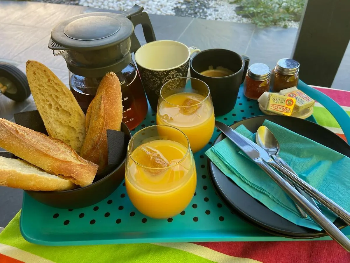 Mealsaveurs & Spa La Buisse Apartment